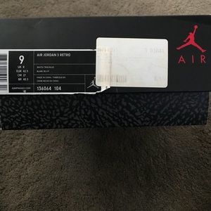 Air Jordan True blue 3’s 2011 release